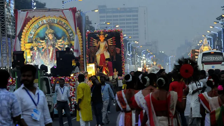 Durga Puja, Kolkata, India - Dr. Ravinder Singal